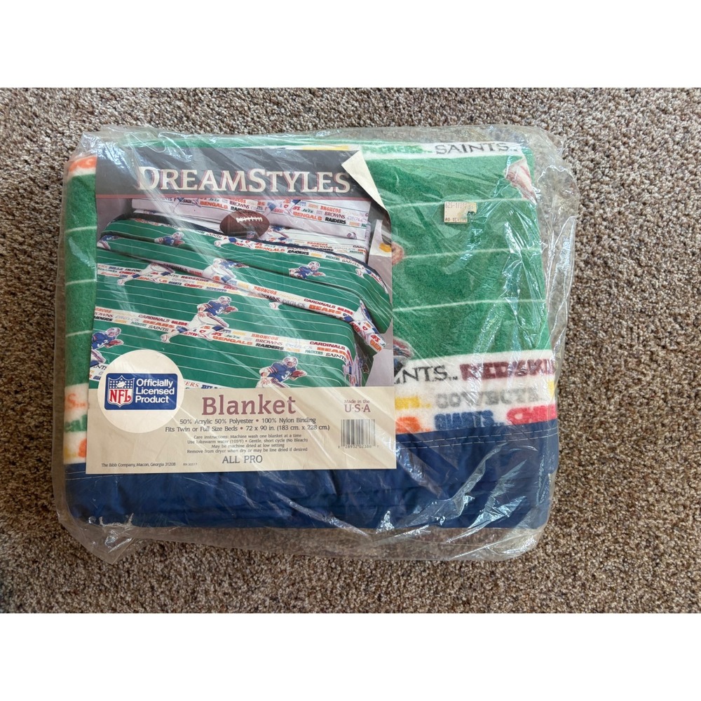 Vintage NFL DreamStyles All Pro Blanket Football Field Teams Twin Full 72x90 NOS